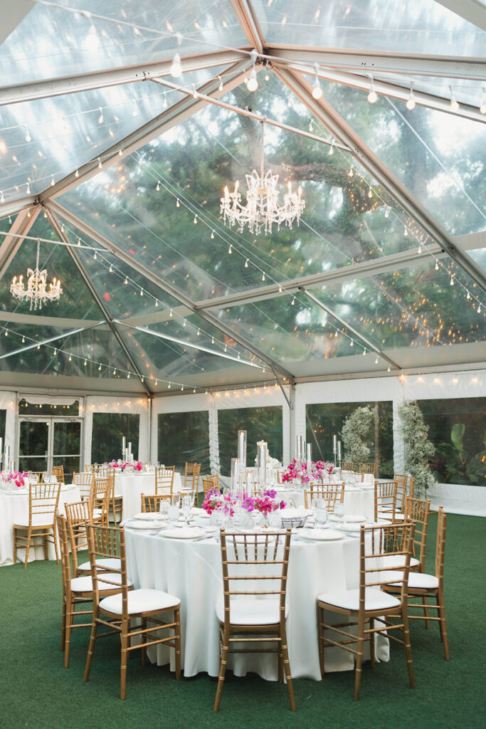 Weekday wedding at Villa Woodbine